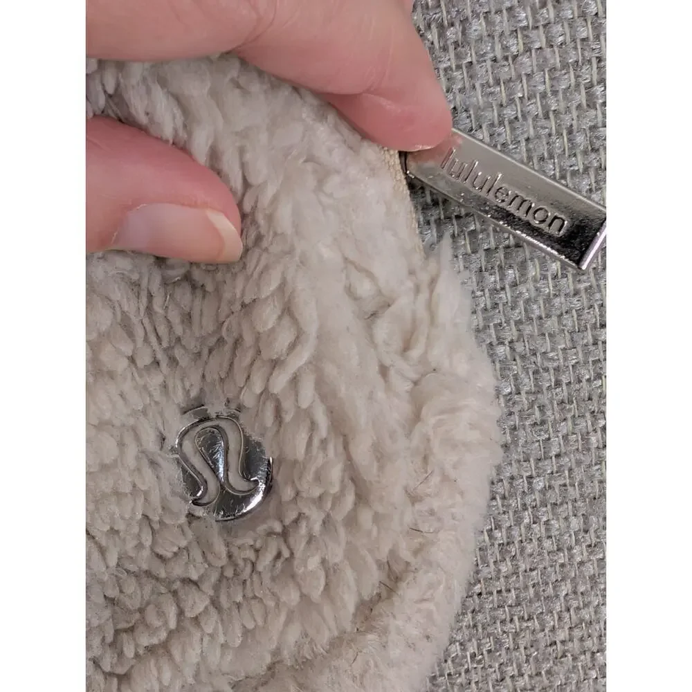 Lululemon Everywhere Belt Bag Fleece Ivory Tan Sherpa Fanny Pack Crossbody